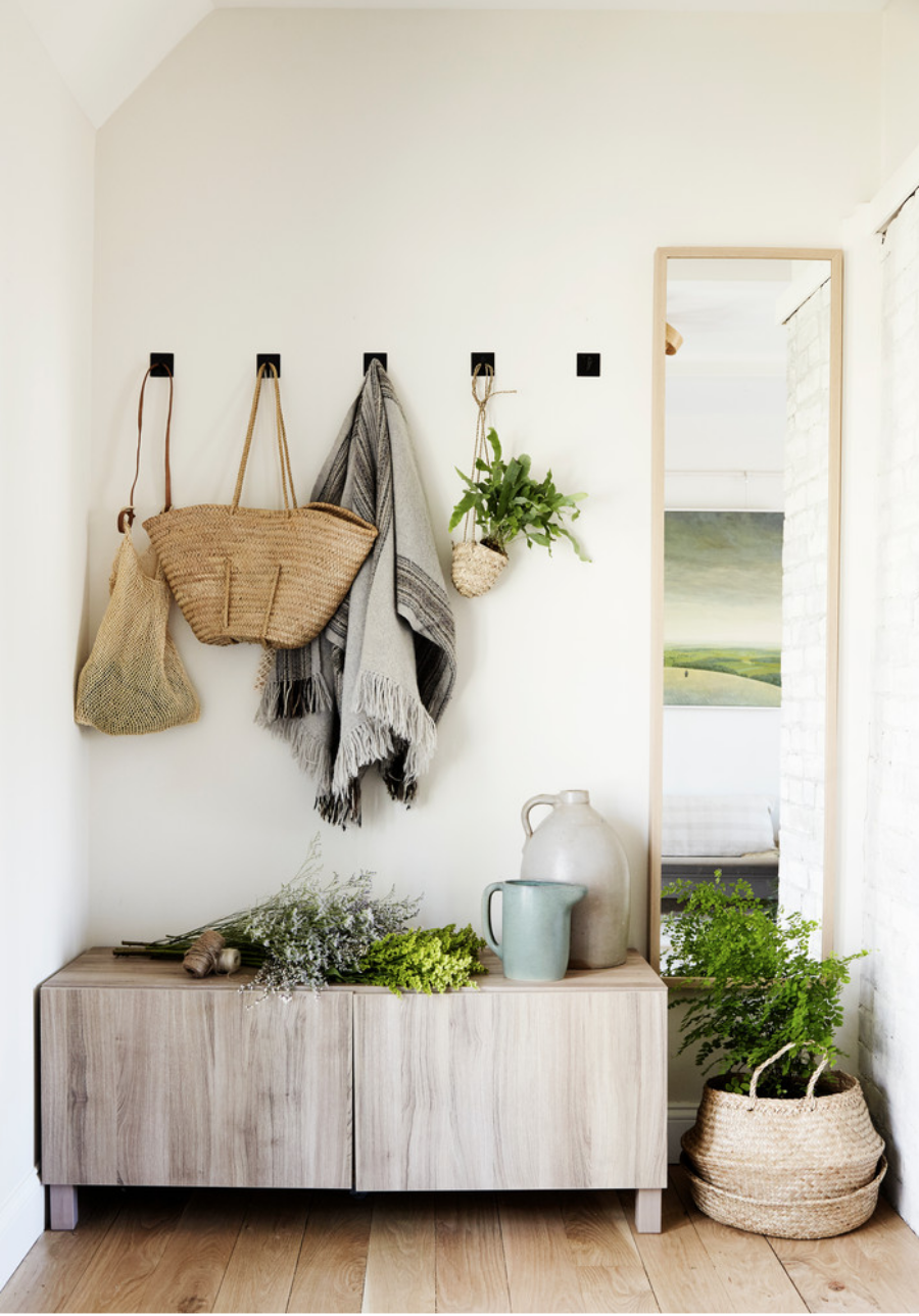 entryway design with hooks
