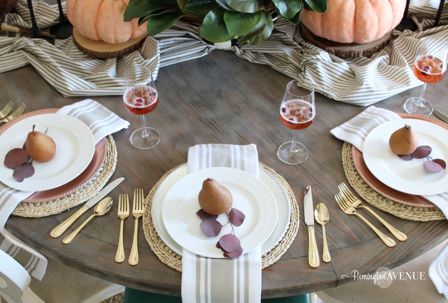 Thanksgiving Entertaining- A harvest Table