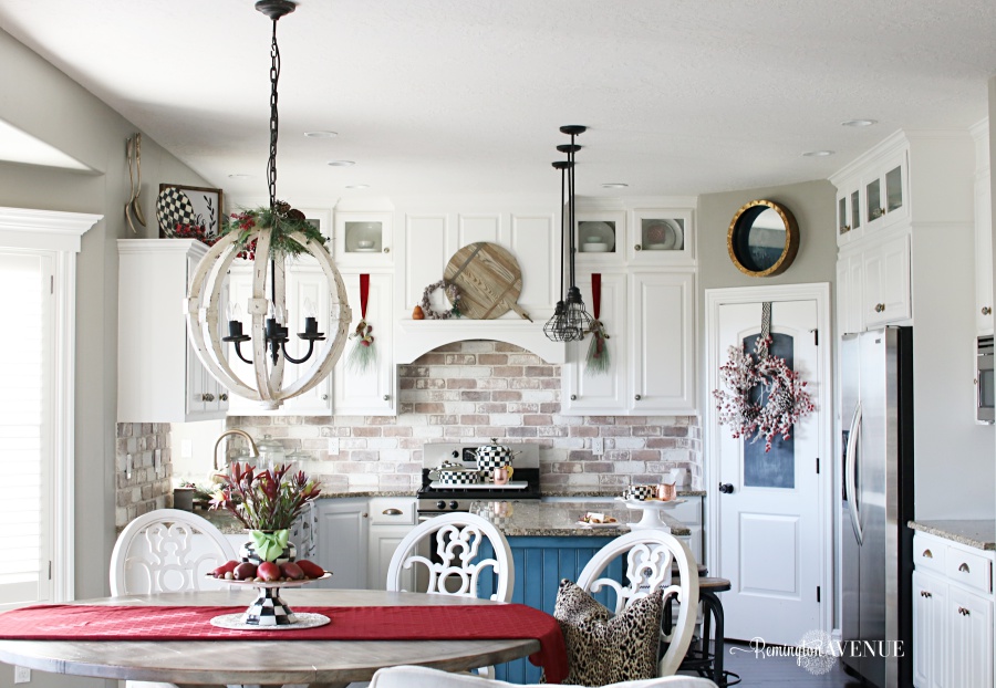 Home for Christmas- Tips for seasonal decorating 