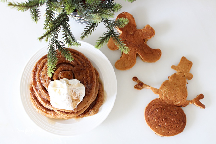 gingerbread cinnamon roll pancakes