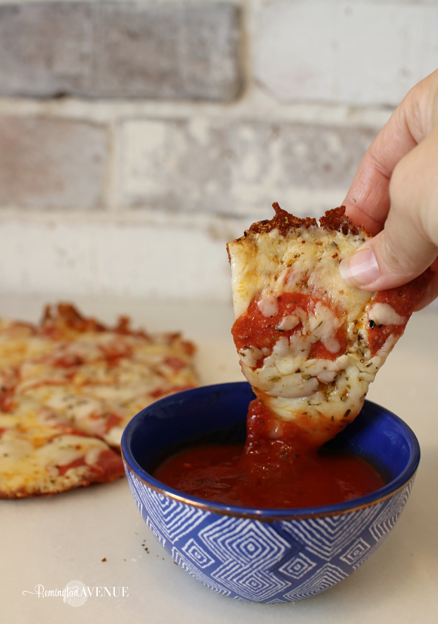 10 minute ketongenic pizza hack