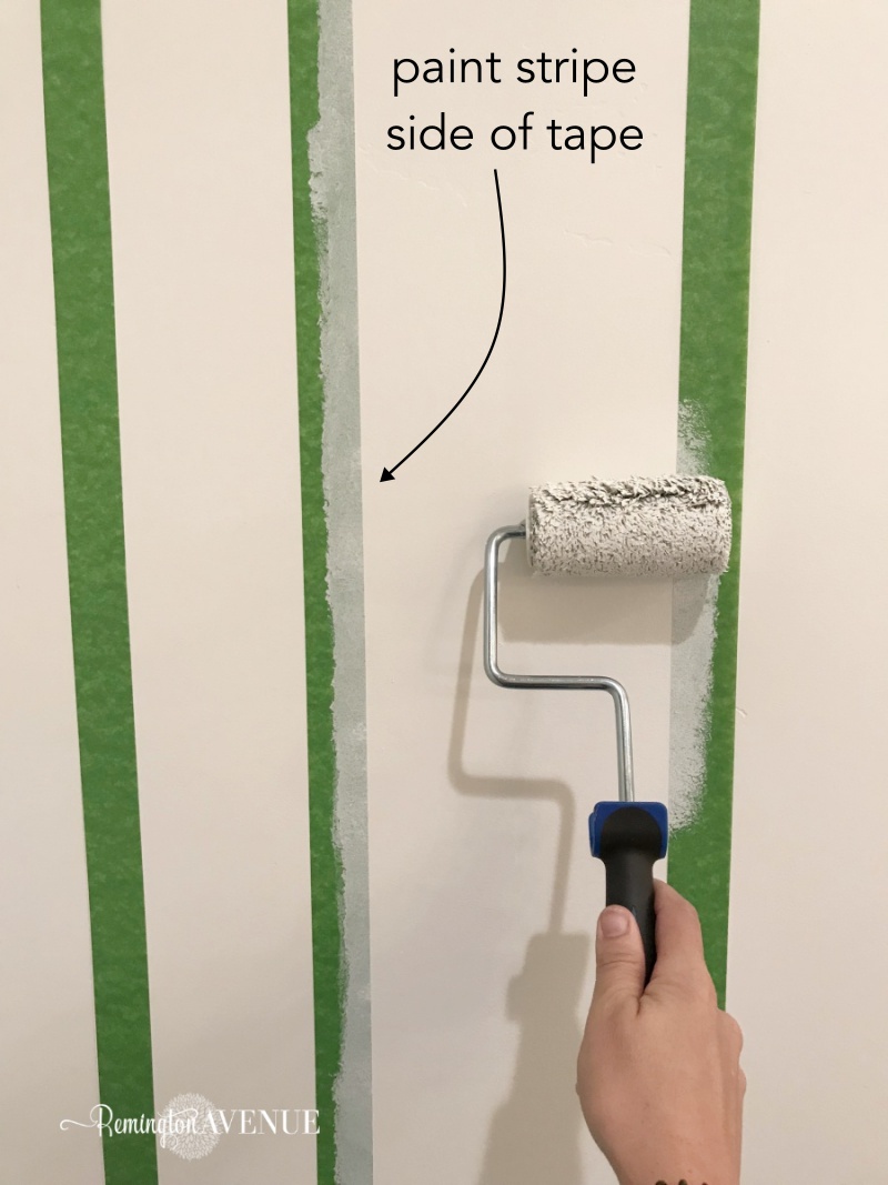 How to paint perfectly straight stripes on your wall 