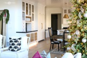 Elegant yet Cozy Christmas Decor - Holiday Home Tour